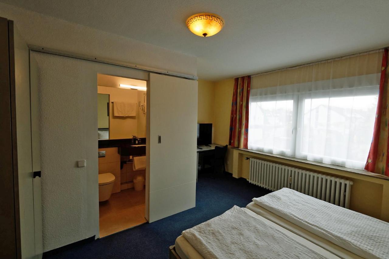Hotel Wiedenhof Hilden Ngoại thất bức ảnh