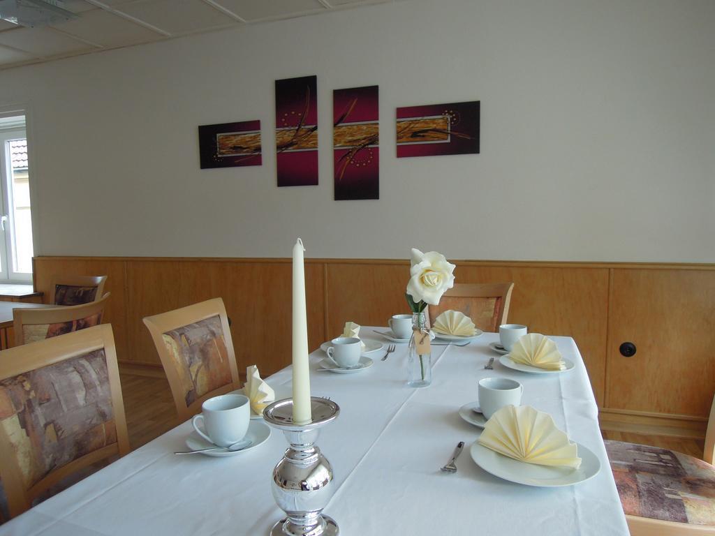 Hotel Wiedenhof Hilden Ngoại thất bức ảnh